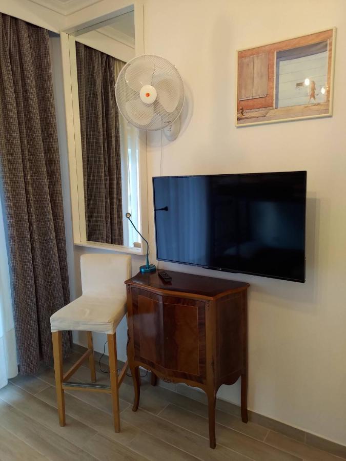 Promenade Apartment With Sea View Thessaloniki Exterior photo