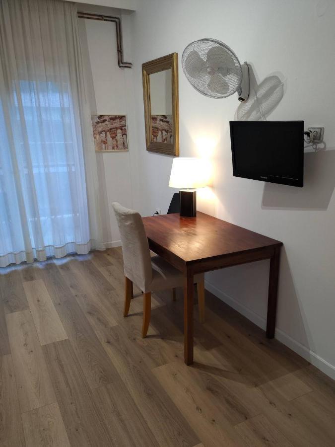 Promenade Apartment With Sea View Thessaloniki Exterior photo