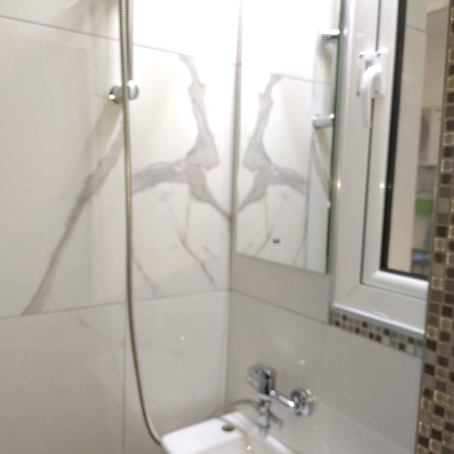 Promenade Apartment With Sea View Thessaloniki Exterior photo
